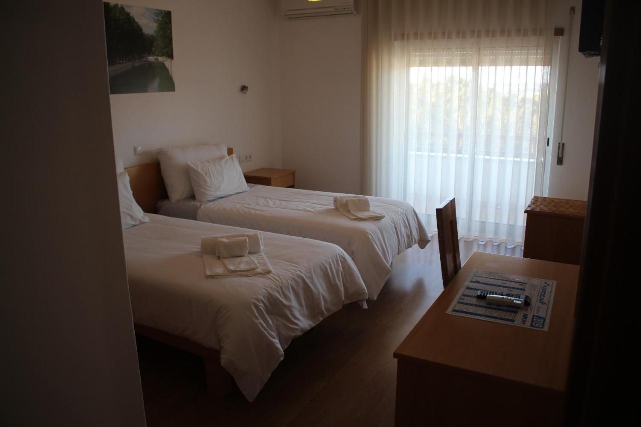 Hotel Solar da Charneca Leiria Bagian luar foto